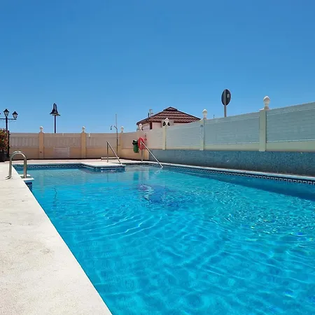 Apartment Tinoko In La Carihuela