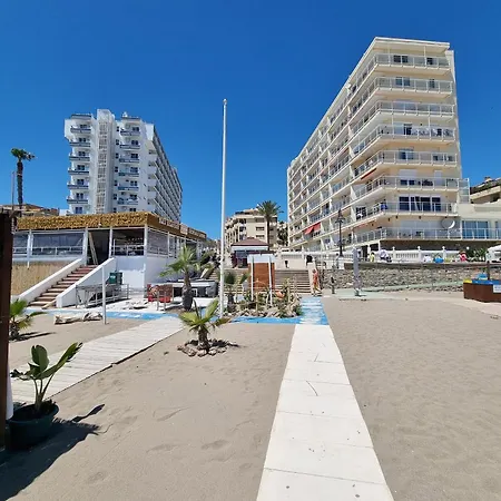 Apartment Tinoko In La Carihuela Torremolinos