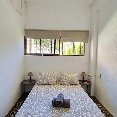 Apartment Tinoko In La Carihuela Torremolinos